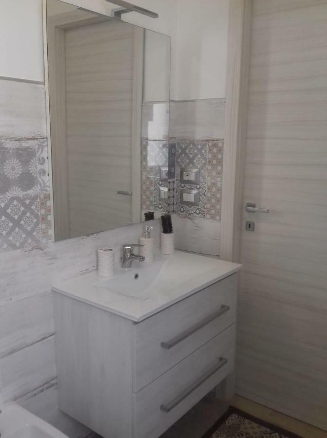 Domar Apartman Margherita di Savoia Kültér fotó